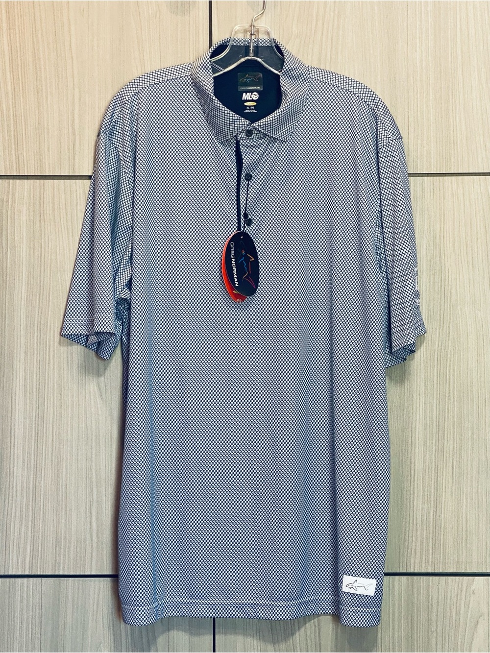 Greg Norman Golf Polo-Style Shirt Men's XL ML75 Play Dry NEW